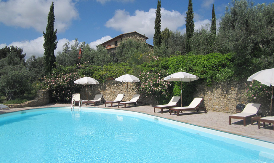 Agriturismo Il Gheppio Toscana Piscina E Verde